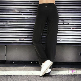 Addison Flare Leggings 🖤