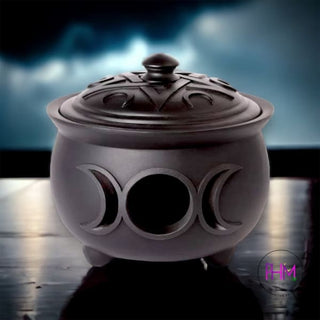 Enchantress Triple Moon Cauldron Pot - Done