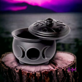 Enchantress Triple Moon Cauldron Pot - Done