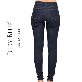Judy Blue Women’s Dark Wash Skinny Mid-Rise Jeans Style