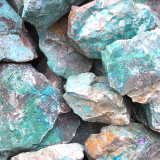 Soothing Chrysocolla Stone 💙🌿