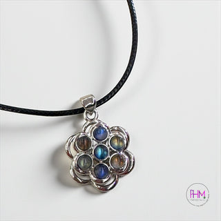 Zen Blossom Spinner Pendant 🌼✨