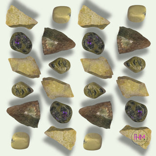 Infinite Serpentine Crystal