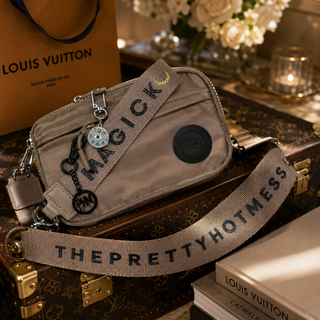 🖤 The Unbreakable Crossbody™
