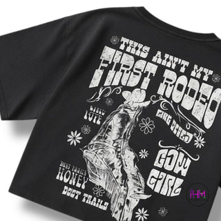 This Ain’t My First Rodeo Cowboy Vintage Crop Tee ✨🤠