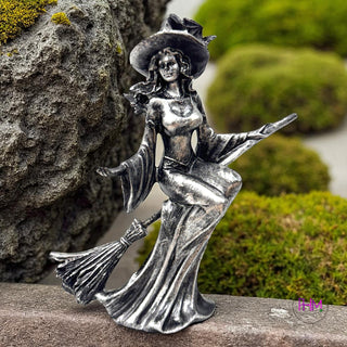 Witchy Woman Enchanted Statue Collection 🌙🔮