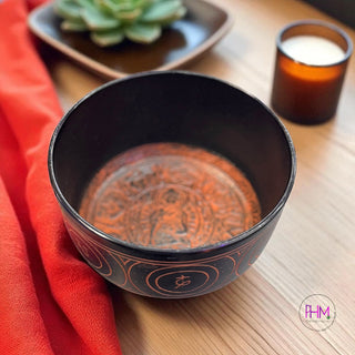 Buddha’s Kiss Hand-Etched Singing Bowl Set ✨