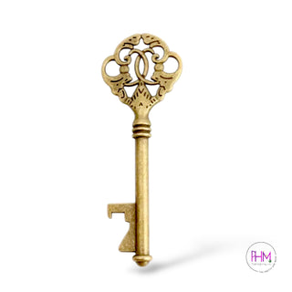 Witches Vintage Majickal Key 🗝️✨