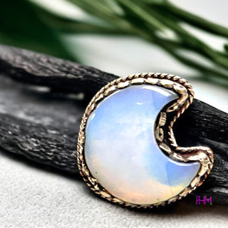 Karma’s Crystal Moon Sterling Silver Ring 🌙