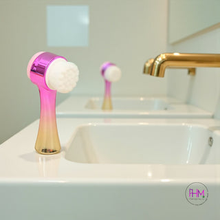 ✨Dual Action Face Brush ✨