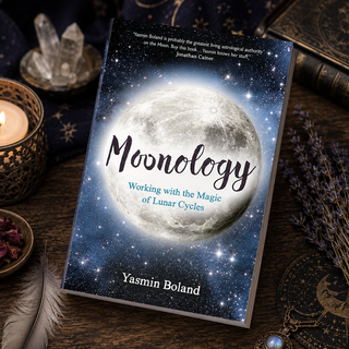 Moonology™ | Working with the Lunar Cycles 🌙✨