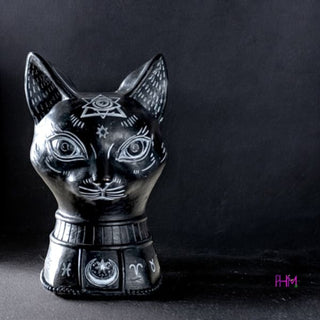 All Knowing Black Cat Statue🌙🖤