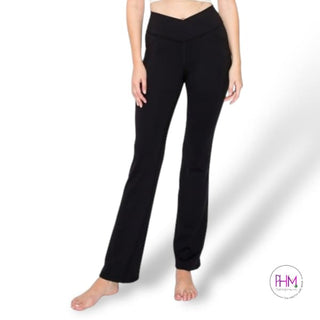Betty Crossover Flare Leggings 🖤