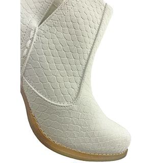 Chelsea White booties