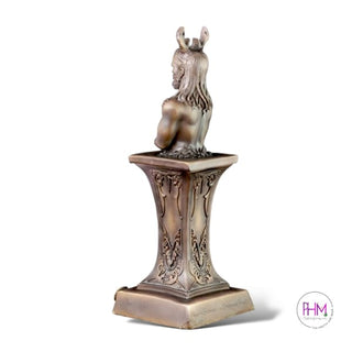 Divine Horned God Statue 🌿🦌