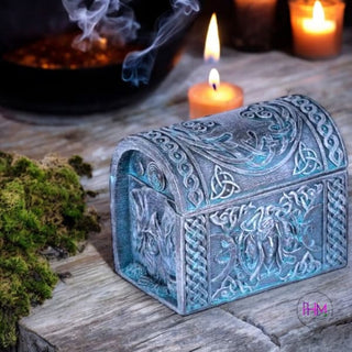 Enchanted Mother Maiden Crone Chest 🌙 - hinged box