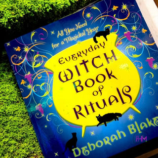 Everyday Witch Book of Rituals 🔮 🌙
