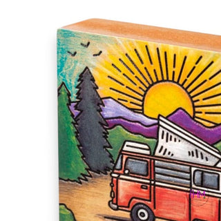 Happy Campers Live Here Wooden Sign ☀️