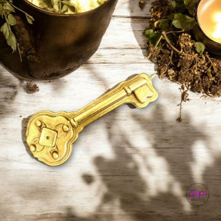 Key Ritual Candle 🕯️