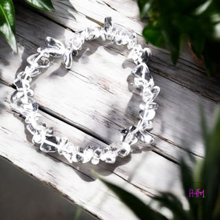 Mystical Clear Quartz Gemstone Crystal Chip Bracelet 💫