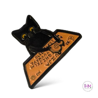 Ouija Cat | Enamel Pin 🎱