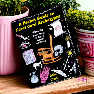 Pocket Guide to Tarot Card Archetypes 🌙