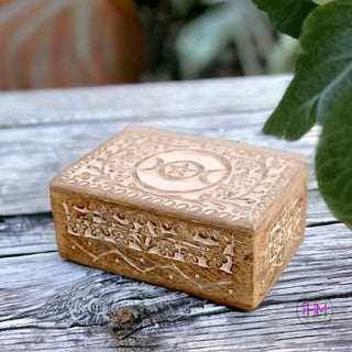 Witchy Soul 🌙 Triple Moon Wooded Box