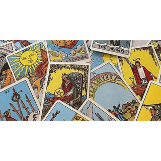 The Ultimate Guide to Mastering the Tarot Cards - Book