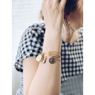 Expandable Invisawear Bracelet - This Could Save Your Life™